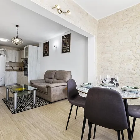 Adama - Gescav * コスタ・テギセ