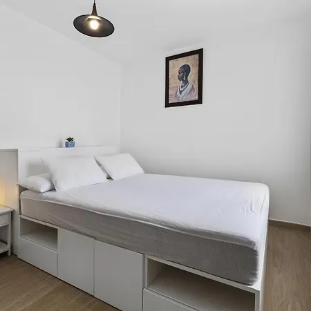 Adama - Gescav アパート *