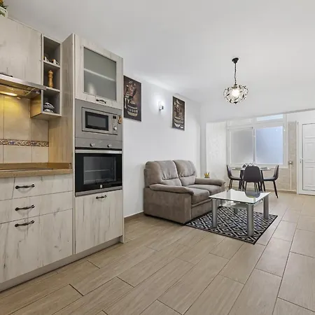 Adama - Gescav コスタ・テギセ