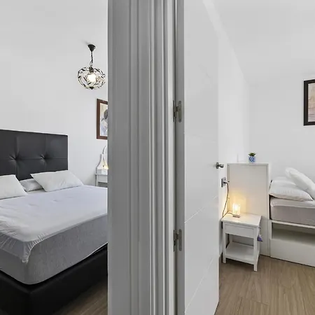 Adama - Gescav Apartmán Costa Teguise